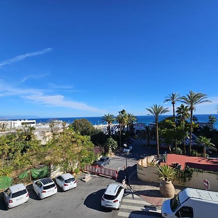 Pueblo Blanco Sea View Apartment By Namaste Elite ตอร์เรโมลิโนส ภายนอก รูปภาพ