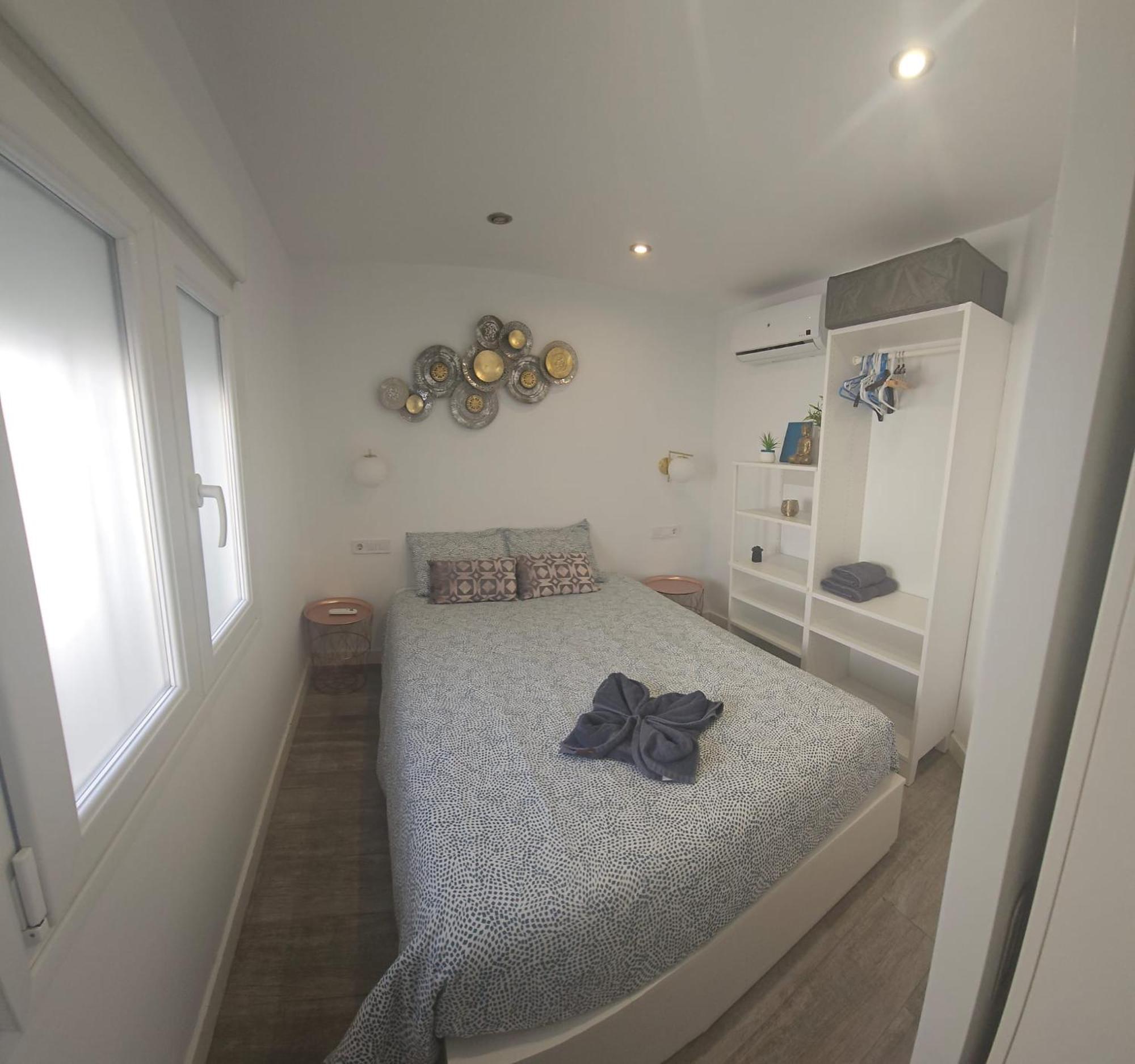 Pueblo Blanco Sea View Apartment By Namaste Elite ตอร์เรโมลิโนส ภายนอก รูปภาพ