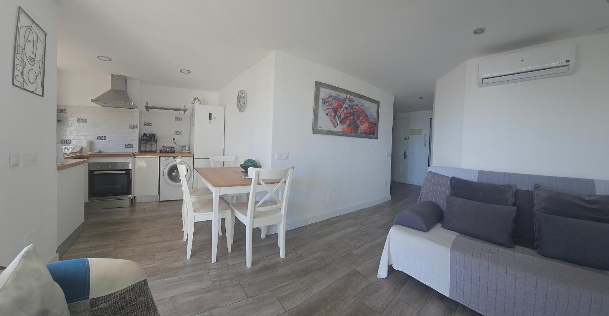 Pueblo Blanco Sea View Apartment By Namaste Elite ตอร์เรโมลิโนส ภายนอก รูปภาพ