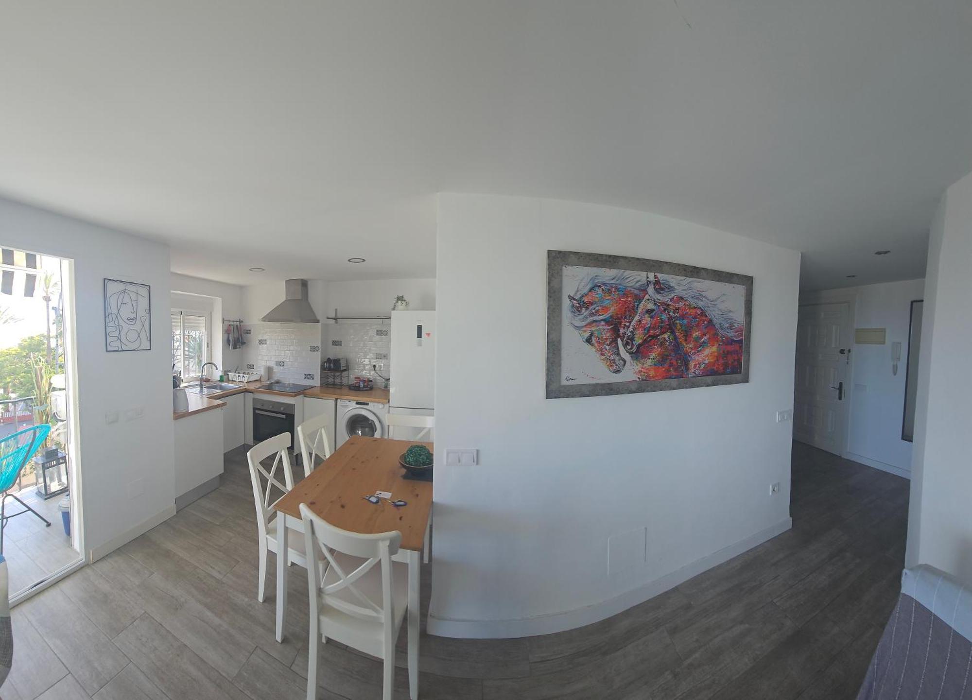 Pueblo Blanco Sea View Apartment By Namaste Elite ตอร์เรโมลิโนส ภายนอก รูปภาพ